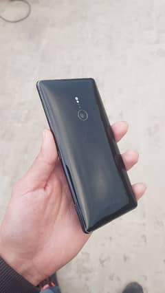 Sony Xperia XZ2 | 9/10 Condition