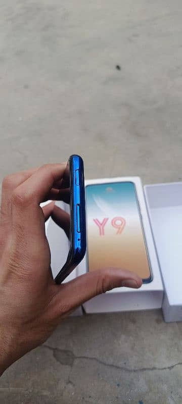 Huawei Y9 Prime 4gb Ram 128gb storage 9/10 11