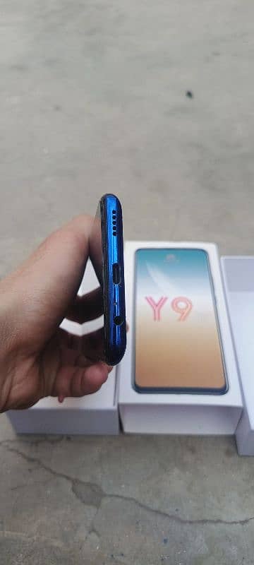 Huawei Y9 Prime 4gb Ram 128gb storage 9/10 12