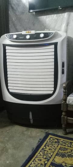 air cooler only 5 month use new condition