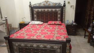 Beautiful wooden bed A1 condition