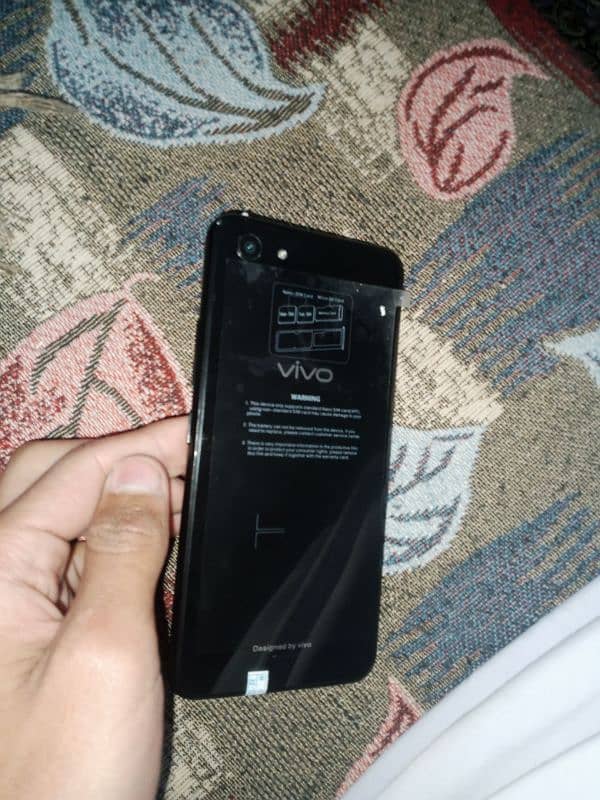 vivo y81 1