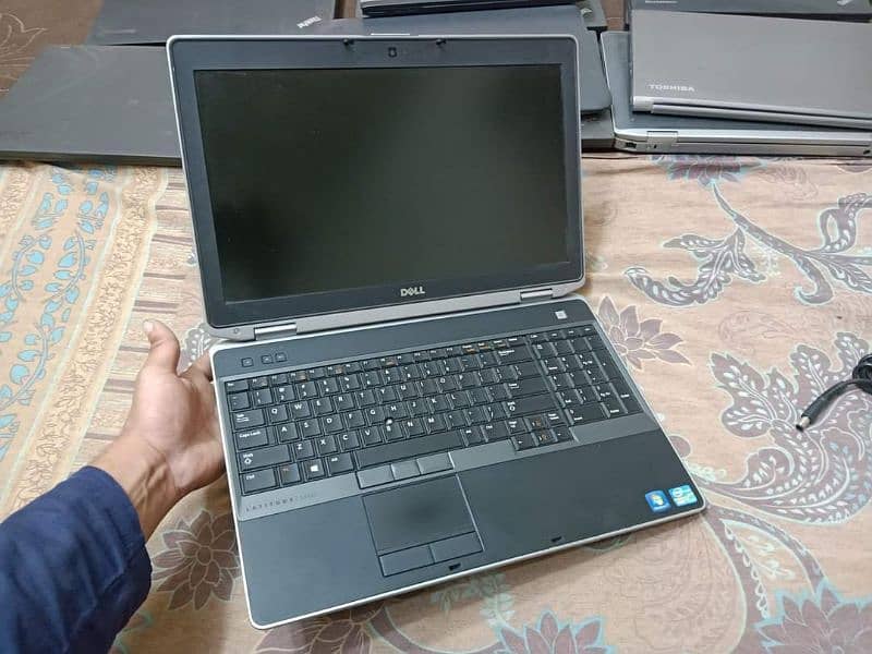 Price Only 23500/- Quantity Available Dell Display 15.6 Numpad Core i5 0