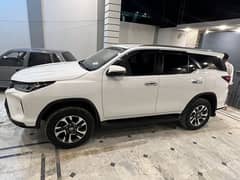 Toyota Fortuner Legender 2023