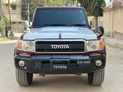 Toyota Land Cruiser 2015