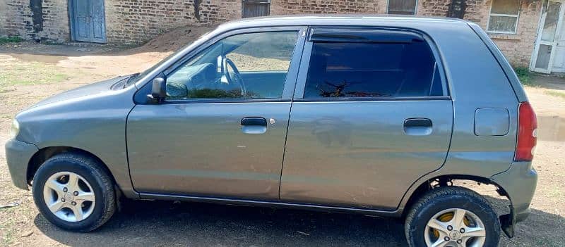 Suzuki Alto 2012 1