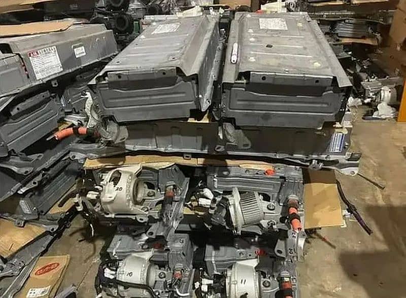hybrid battery / ABS Unit Brake Axio,Prius,Aqua,Fielder,Vezel,Vitz,CHR 4