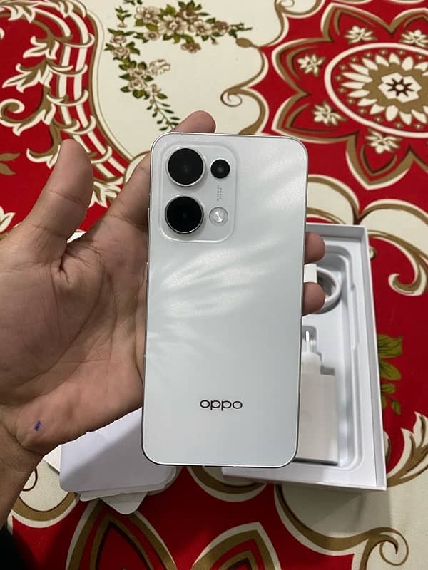 oppo reno 13 5G 2