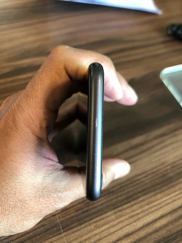 PTA Approved iPhone 8 6