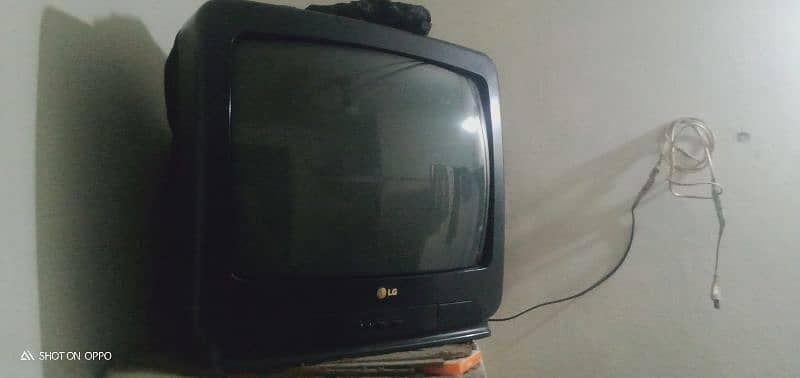 TV in Good condition 3