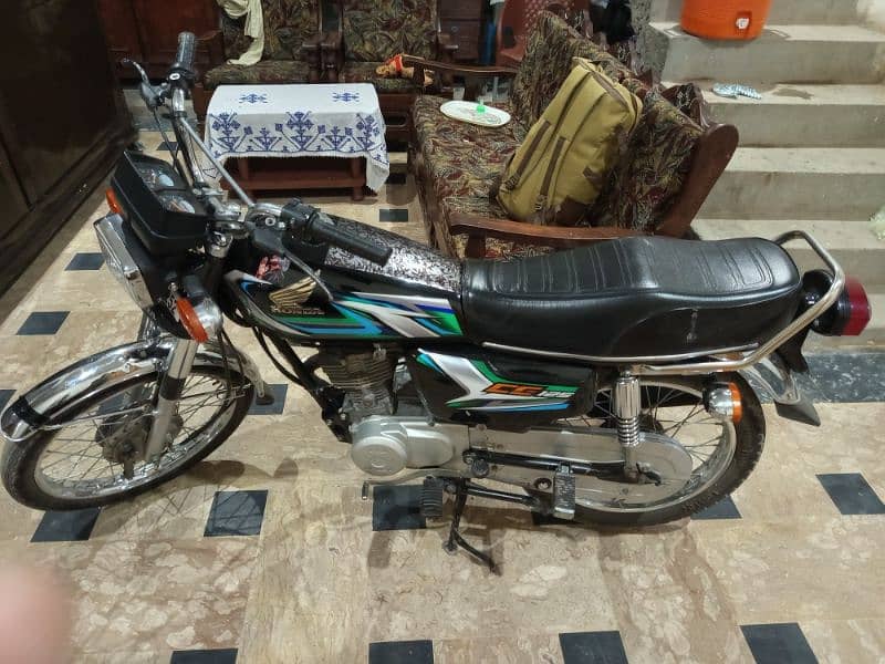 Honda CG125 2022/23 4