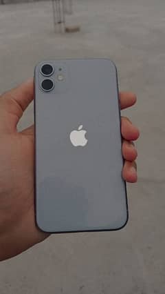 iphone11 pta approved 4/128 for sale contact on WhatsApp:0315 7342008