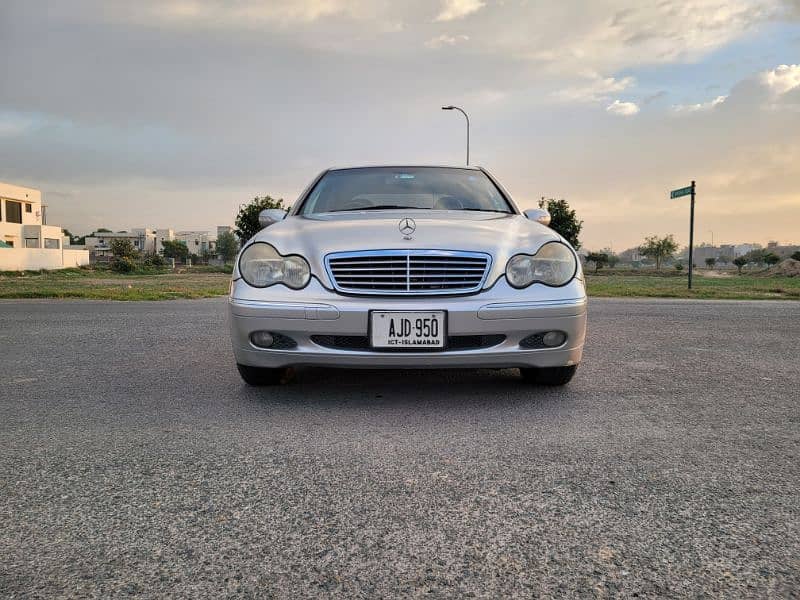 Mercedes C Class 2002/2018 - Protocol Car 1