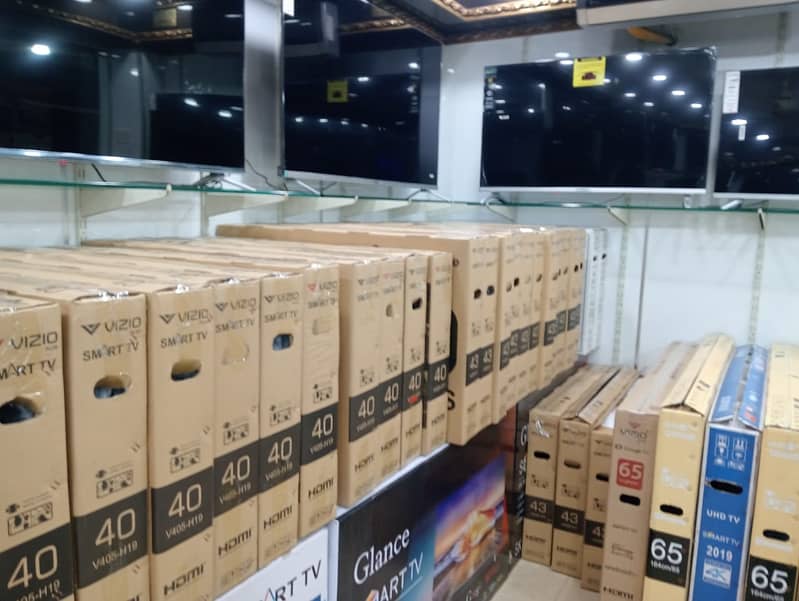 Slim, UHD 40, Led Tv New model And  42 Samsung.  03020482663 0