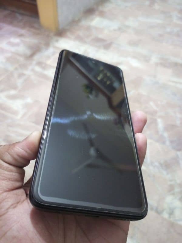 Tecno Spark 8 Pro  4/64 1