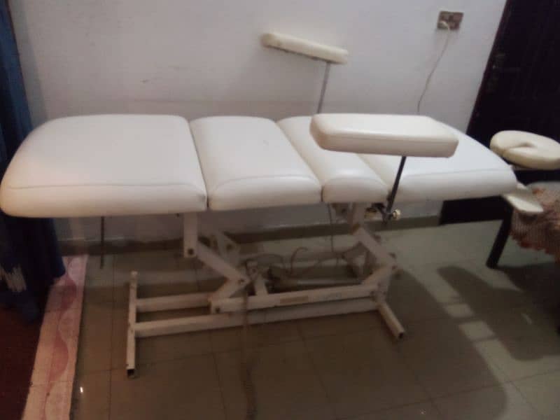 Medical & Saloon Spa 1