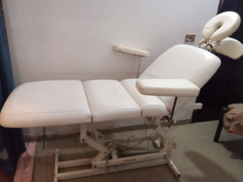 Medical & Saloon Spa 2