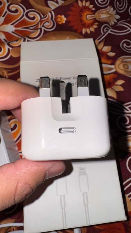 Iphone adaptor 25W 2