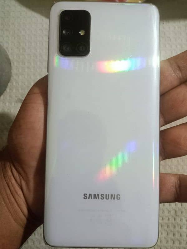 samsung A71 4