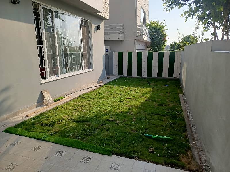 1 Kanal Brand New House For Sale 3