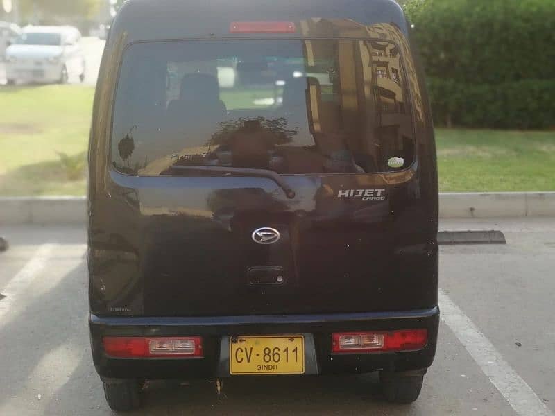 Daihatsu Hijet 2015 1