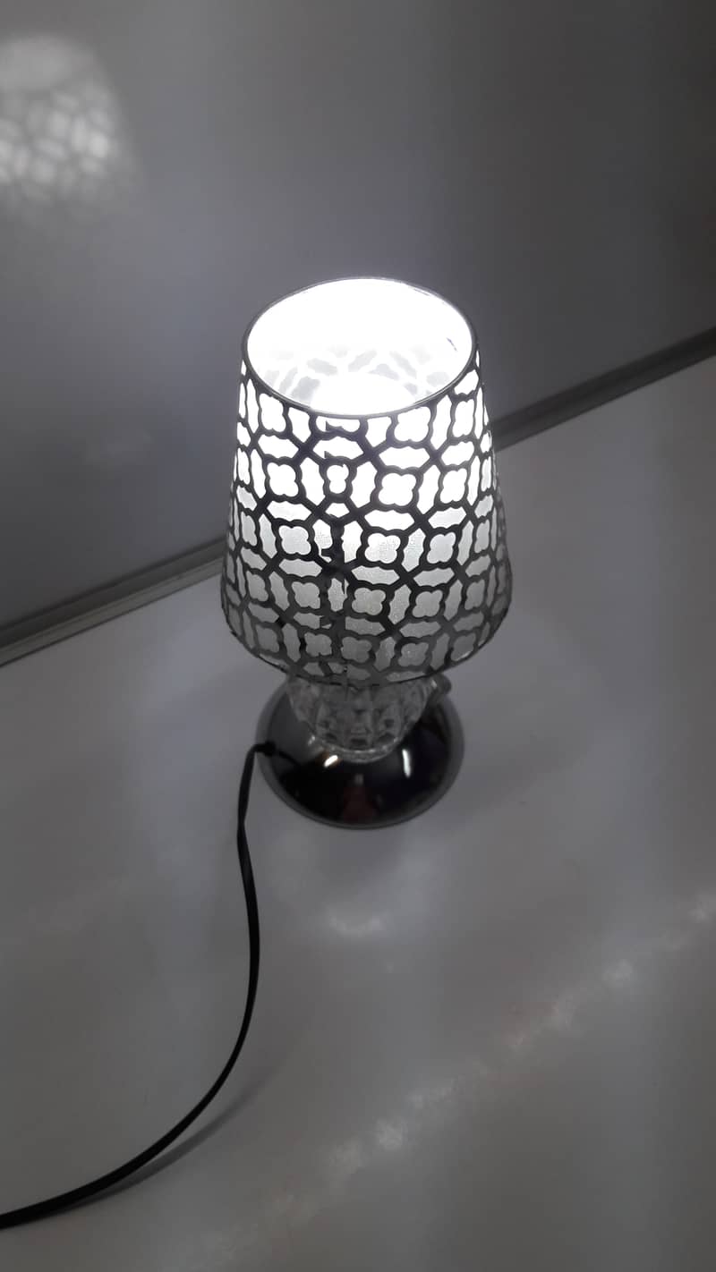 Elegant Lamp for sale 0