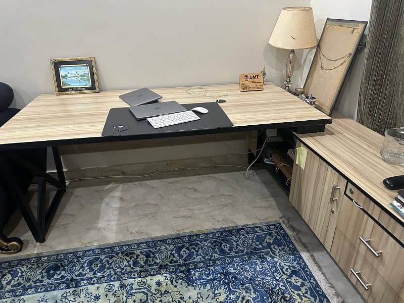 Office table for sale 1