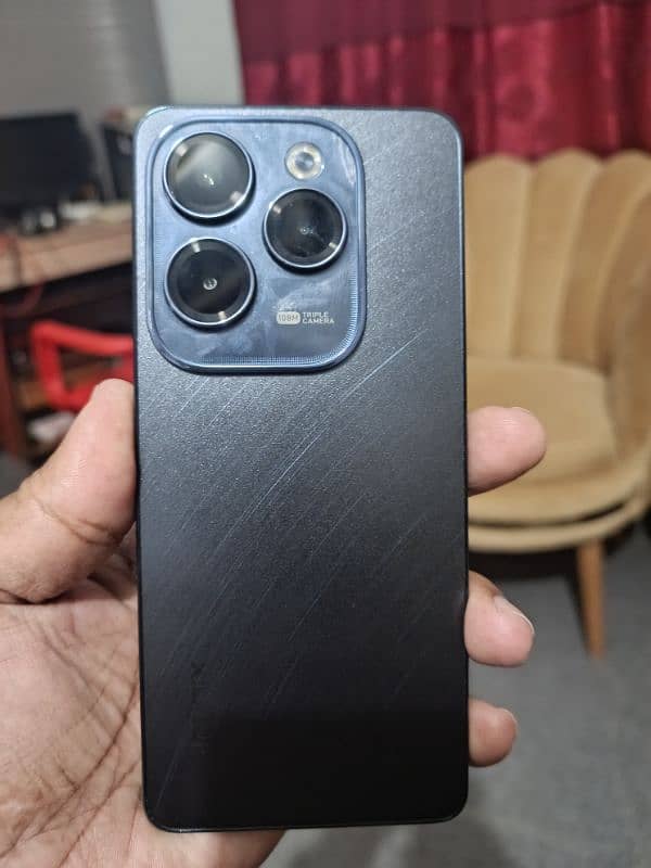 Infinix hot 40 Pro 1