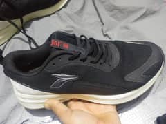 nike adidas puma under aumour shoes n sneakers