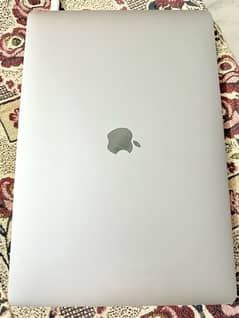 MacBook