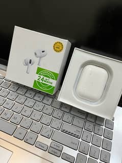 Original 100% 2nd Generation AirPods Purchased from Italy Apple Store