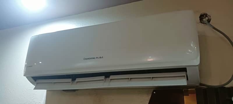 Changhong ruba 1.5 ton Dc inverter split Ac 3