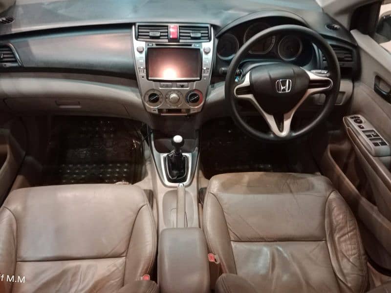 Honda City Aspire 1.5 Model 2014 4