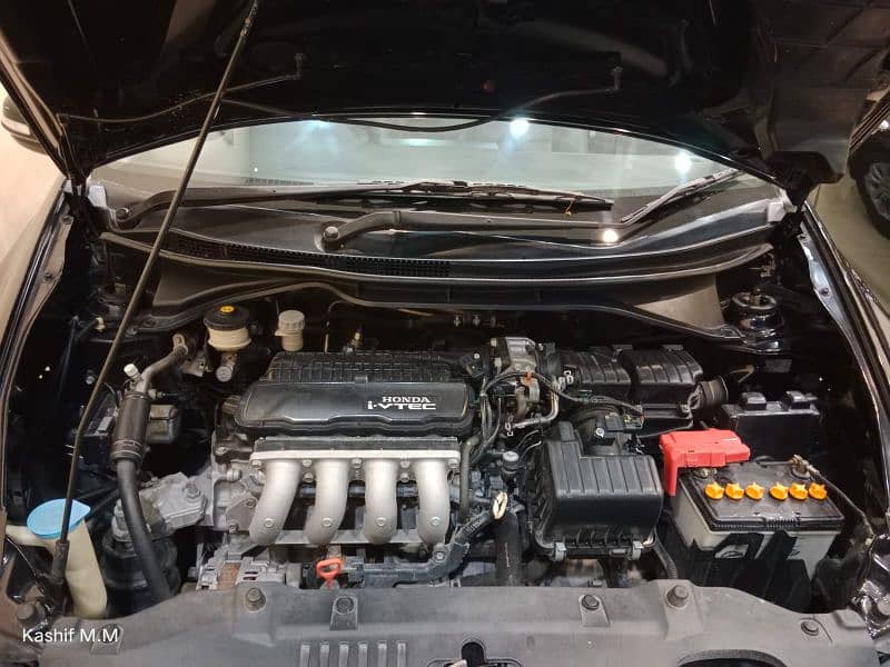 Honda City Aspire 1.5 Model 2014 10