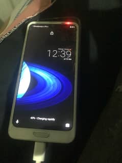 Aquos r2 . . 4/64gb non pta