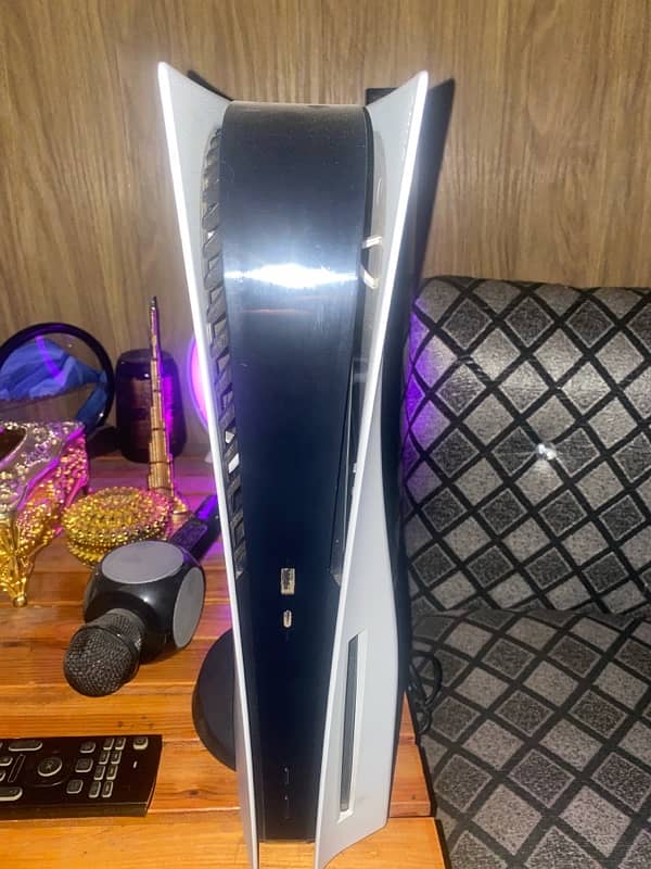 ps5 with box for parts and repair if you want to 0