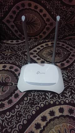 TP LINK ROUTER DOUBLE ANTENNA