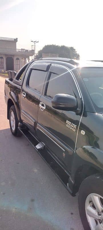 Toyota Hilux 2015 1