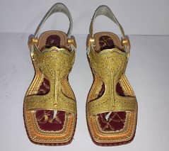 Fancy Tilla Work Leather Kohati Chappal for Sale