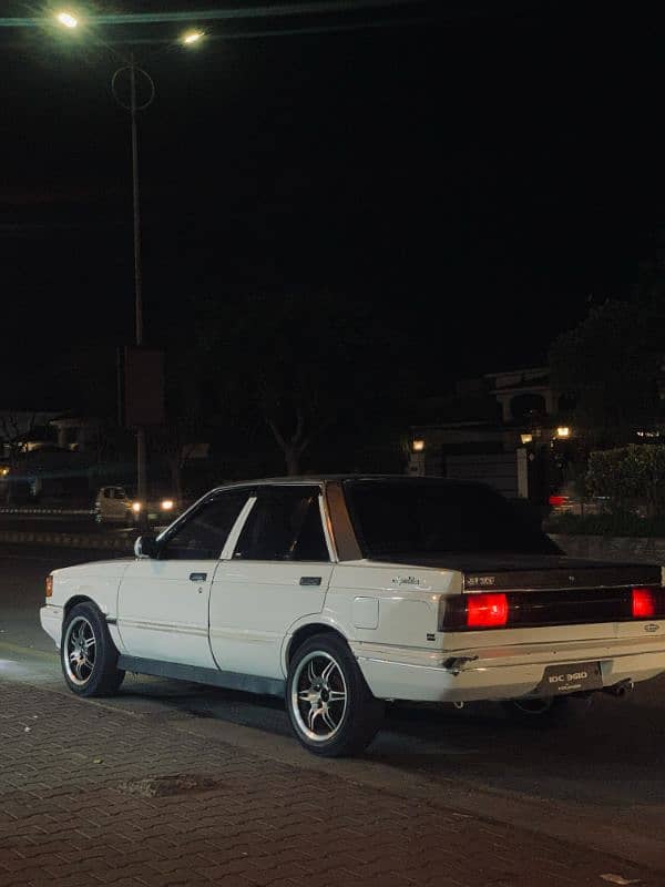 Nissan Sunny 1989 0