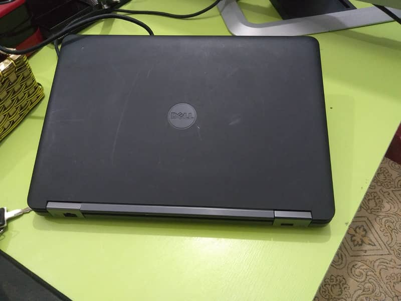 Dell Latitude E5440 4