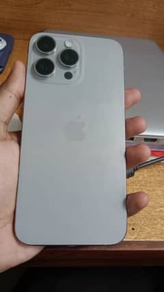 iphone 15pro max urgent sale (Natural Titanium 256gb JV)