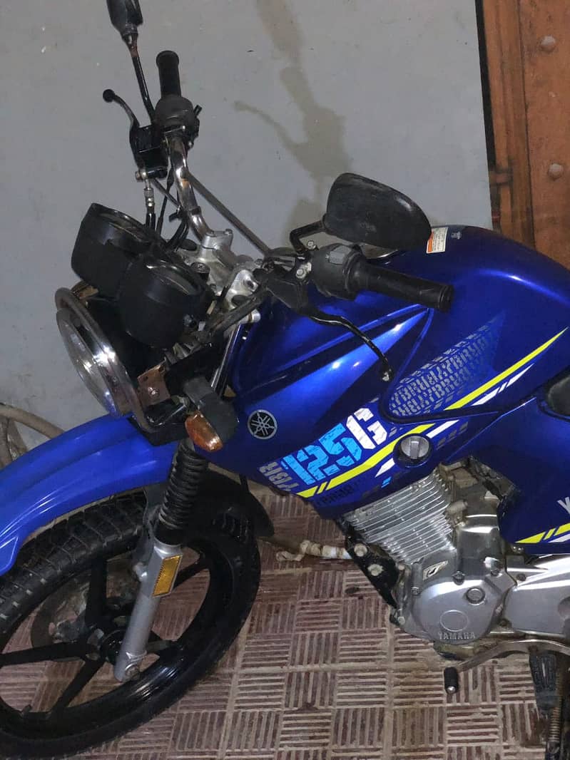 Yamaha YBR 125-G 2