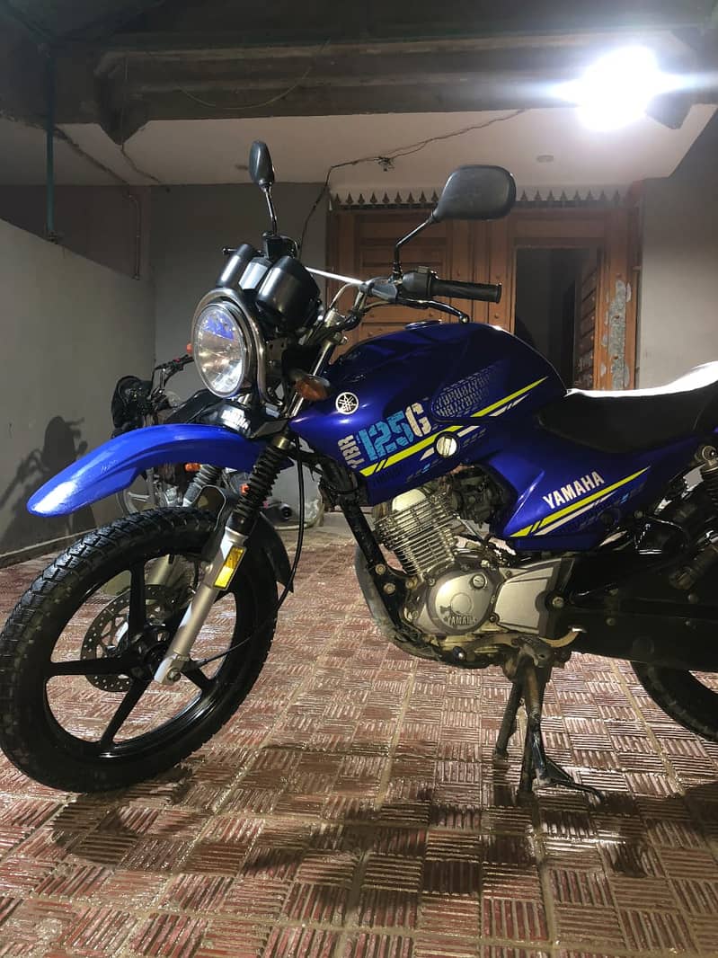 Yamaha YBR 125-G 4