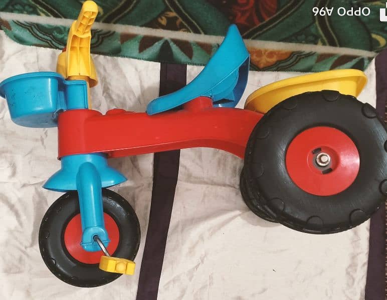 Kids tricycle 16