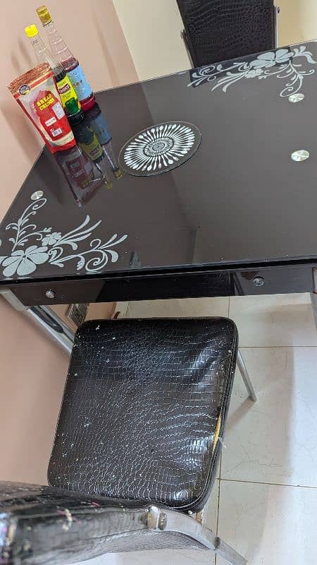 dining table with 4 chairs 2