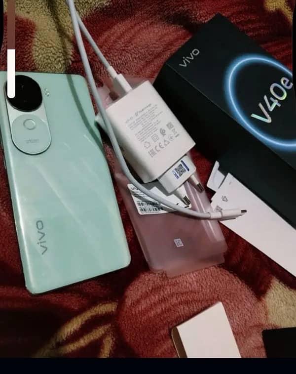 Vivo V40e Full new 1