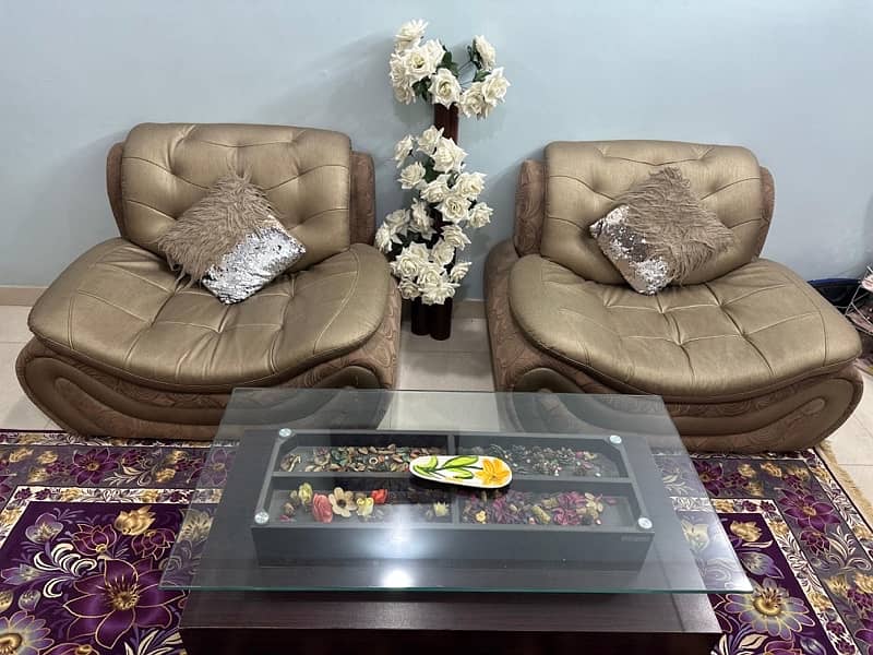 Sofa Set & Table 0