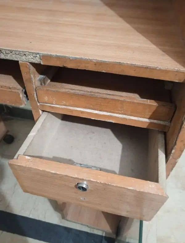 Computer Tabble Trolley for Sale 4