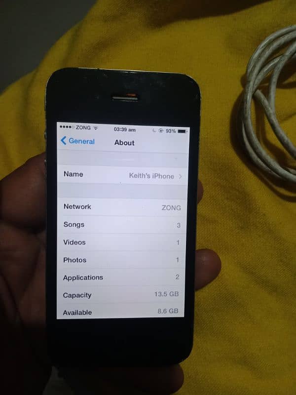 iphone 4 16gb 100 percent geniune no fault antique phone 3